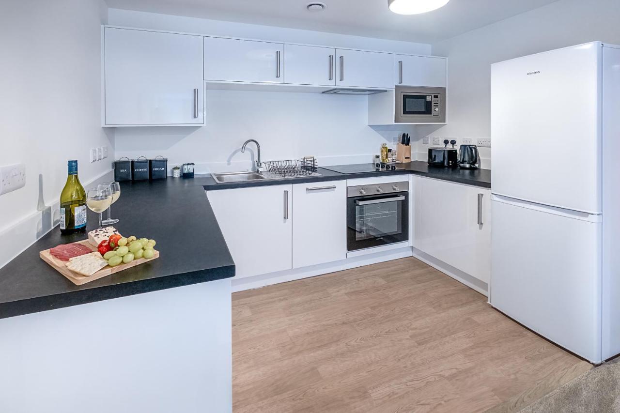 Luton Modern Serviced Accommodation For Contractors, Relocators, Professionals, Tourists And Students - Akugi Homes 外观 照片