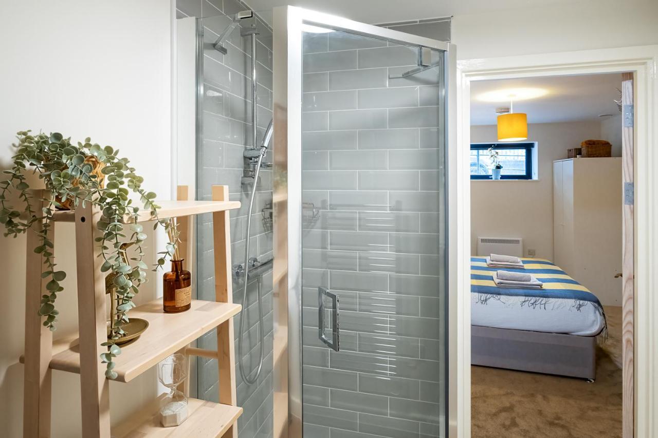 Luton Modern Serviced Accommodation For Contractors, Relocators, Professionals, Tourists And Students - Akugi Homes 外观 照片